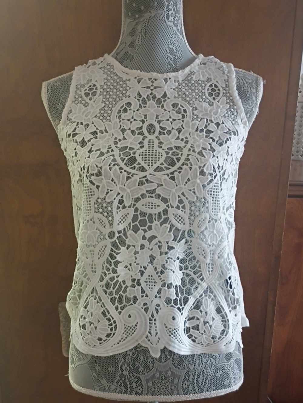 James Coviello New York Lace Tank Top Women’s XS White Sleeveless Embroidered